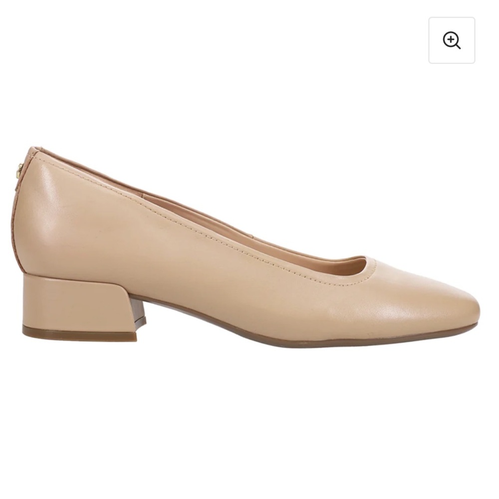 NWT Easy Spirit Sejain Leather Square-Toe Comfort Pump